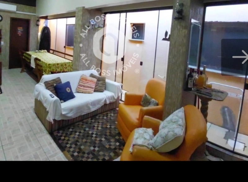 CASA 2 PISOS, MOBILIADA E DECORADA, AMPLA E CONFORRTÁVEL: 3ª foto da galeria de imagens do imóvel