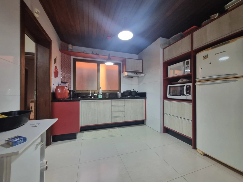 CASA 2 PISOS, MOBILIADA E DECORADA, AMPLA E CONFORRTÁVEL: 10ª foto da galeria de imagens do imóvel