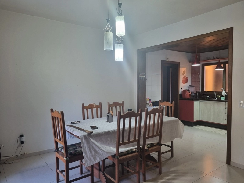 CASA 2 PISOS, MOBILIADA E DECORADA, AMPLA E CONFORRTÁVEL: 7ª foto da galeria de imagens do imóvel