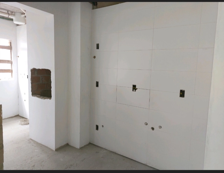 APARTAMENTO NOVO EM TRAMANDAI -PERTO DO MAR: 2ª foto da galeria de imagens do imóvel