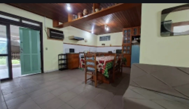 CASA 3 dormitórios com 1 suite,  demais peças.: 8ª foto da galeria de imagens do imóvel