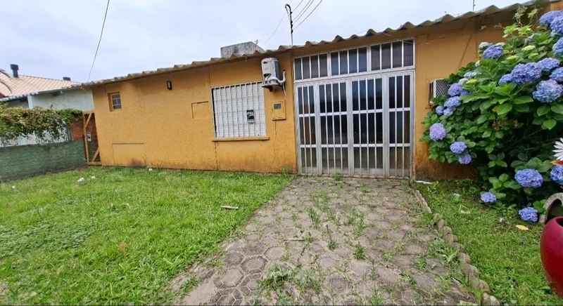 CASA 3 dormitórios com 1 suite,  demais peças.: 1ª foto da galeria de imagens do imóvel