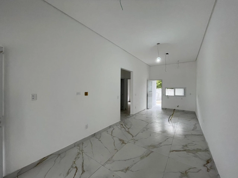 CASA NOVA - av. paragussu, area central: 15ª foto da galeria de imagens do imóvel
