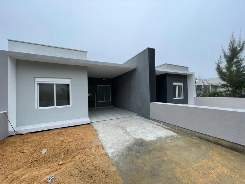 CASA NOVA - av. paragussu, area central: 1ª foto da galeria de imagens do imóvel