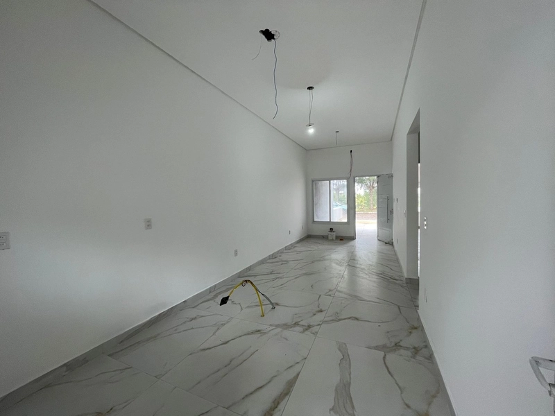 CASA NOVA - av. paragussu, area central: 4ª foto da galeria de imagens do imóvel