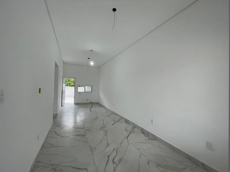 CASA NOVA - av. paragussu, area central: 12ª foto da galeria de imagens do imóvel