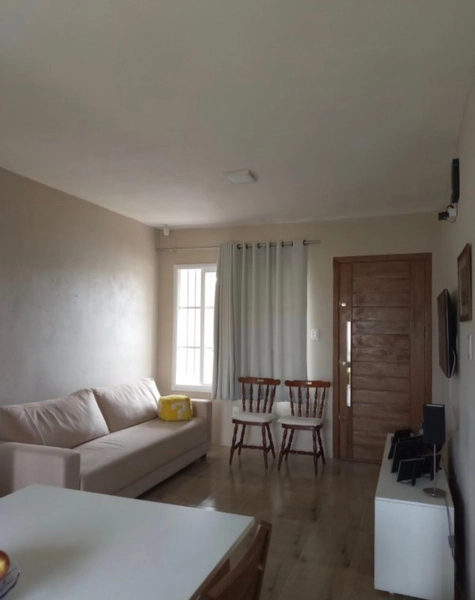 casa frente leste, bem conservada: 10ª foto da galeria de imagens do imóvel