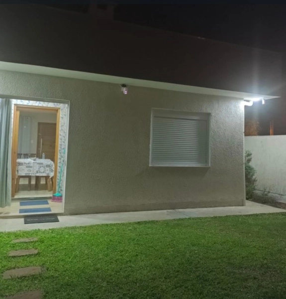 casa frente leste, bem conservada: 7ª foto da galeria de imagens do imóvel