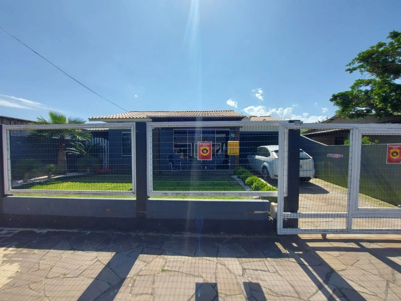 casa em rainha do mar com 2 dormitórios (1 suíte) e demais peças.: 2ª foto da galeria de imagens do imóvel