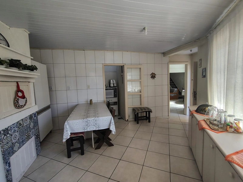 Casa em região de moradores: 3ª foto da galeria de imagens do imóvel