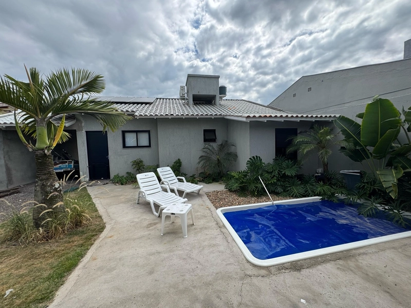 Casa com ótimo padrão em região de moradores: 14ª foto da galeria de imagens do imóvel