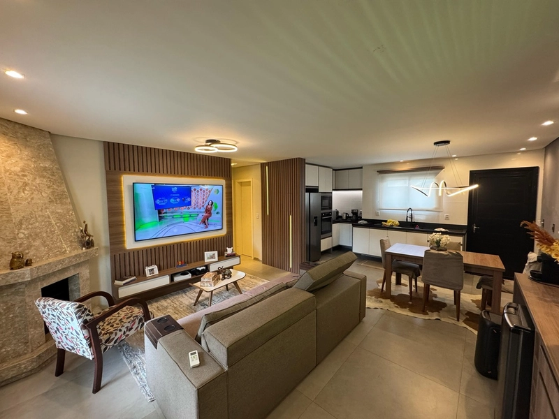 Casa com ótimo padrão em região de moradores