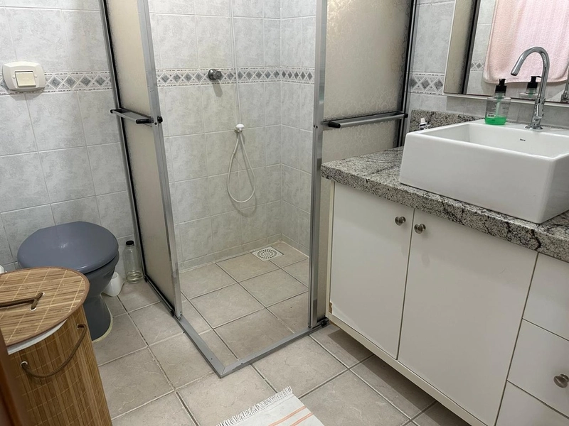 Linda casa com piscina, próxima ao mar: 22ª foto da galeria de imagens do imóvel