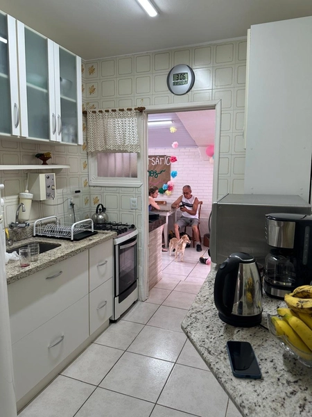 Ótima casa de 3 dormitórios com piscina: 9ª foto da galeria de imagens do imóvel