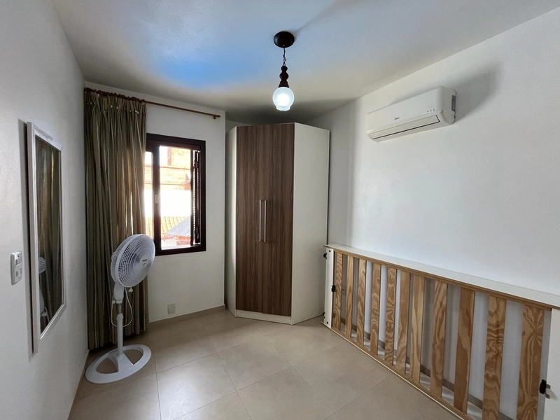 Linda casa de 4 dormitórios com piscina.: 19ª foto da galeria de imagens do imóvel