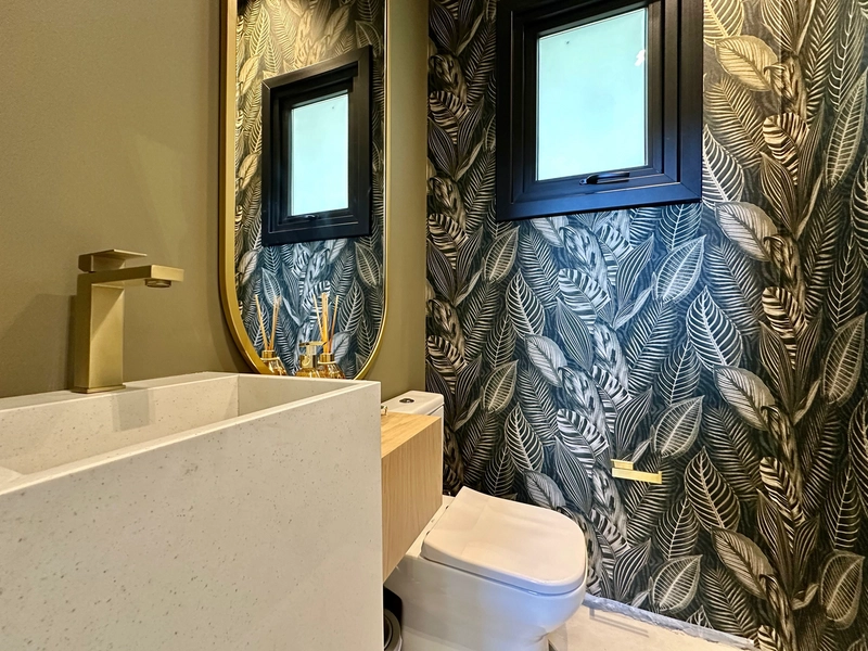 ARQUITETURA CONTEMPORÂNEA COM VISTA PERMANENTE PARA O LAGO: 7ª foto da galeria de imagens do imóvel