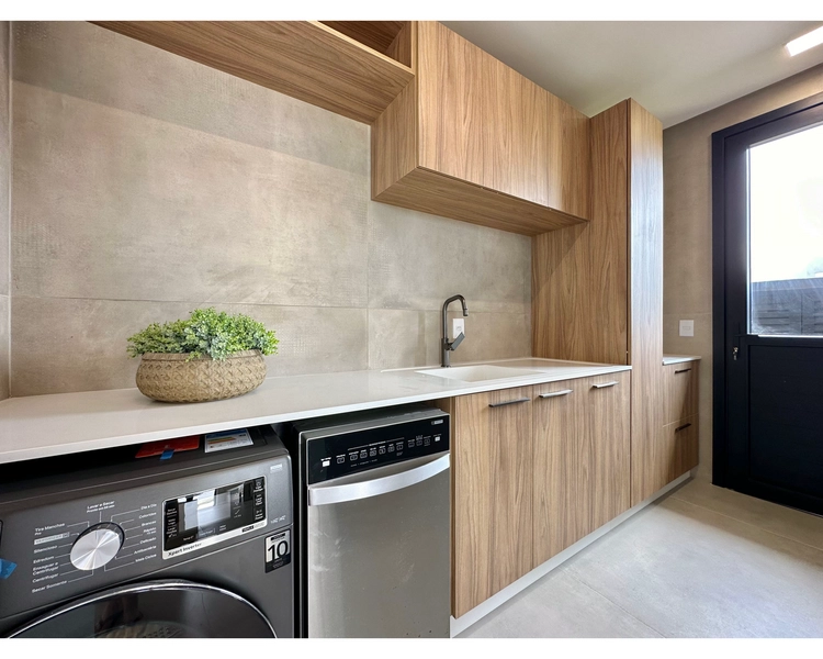 EXCLUSIVIDADE FRENTE MAR COM 5 SUÍTES: 13ª foto da galeria de imagens do imóvel