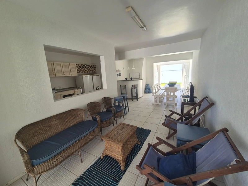 CASA COM GRANDE ÁREA GOURMET: 5ª foto da galeria de imagens do imóvel