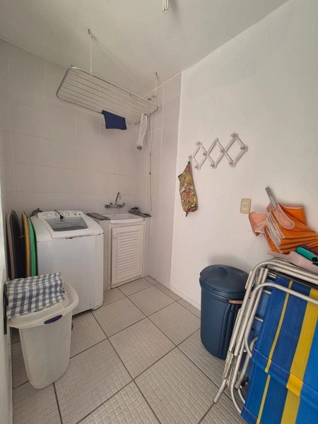 CASA COM GRANDE ÁREA GOURMET: 10ª foto da galeria de imagens do imóvel