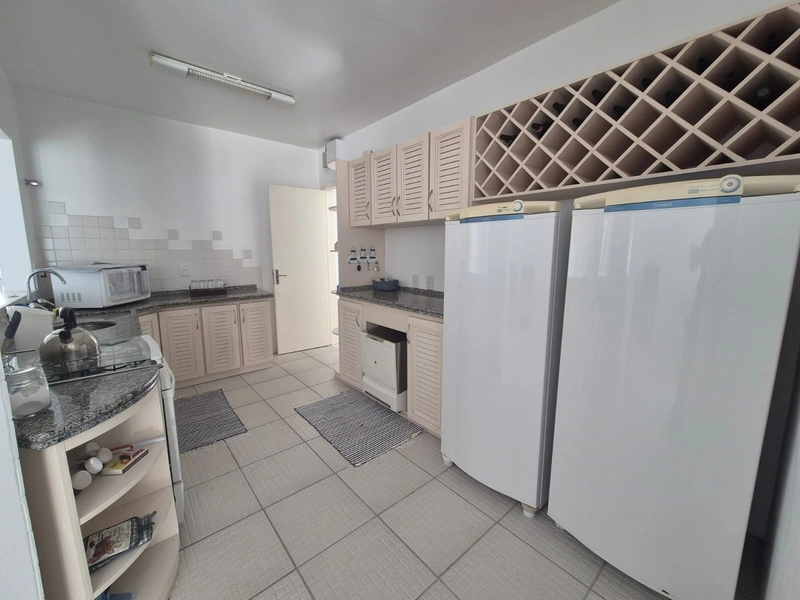 CASA COM GRANDE ÁREA GOURMET: 7ª foto da galeria de imagens do imóvel