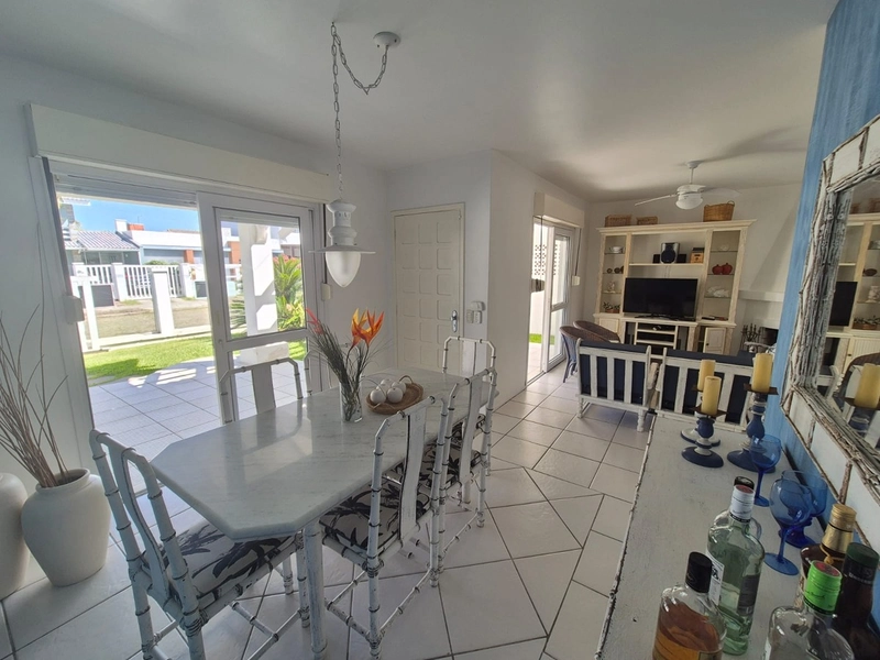 CASA COM GRANDE ÁREA GOURMET: 21ª foto da galeria de imagens do imóvel