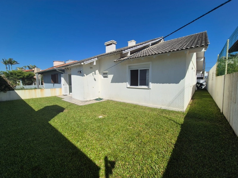 CASA COM GRANDE ÁREA GOURMET: 16ª foto da galeria de imagens do imóvel