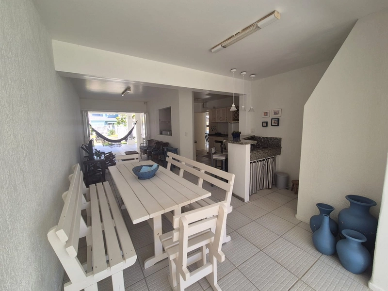 CASA COM GRANDE ÁREA GOURMET: 6ª foto da galeria de imagens do imóvel