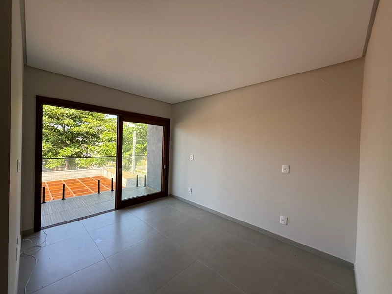 SOBRADO DE ESQUINA COM 4 SUÍTES E VISTA PARA O MAR: 23ª foto da galeria de imagens do imóvel