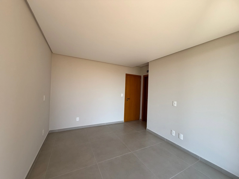 SOBRADO CONTEMPORÂNEO COM SACADA E VISTA PARA O MAR: 12ª foto da galeria de imagens do imóvel