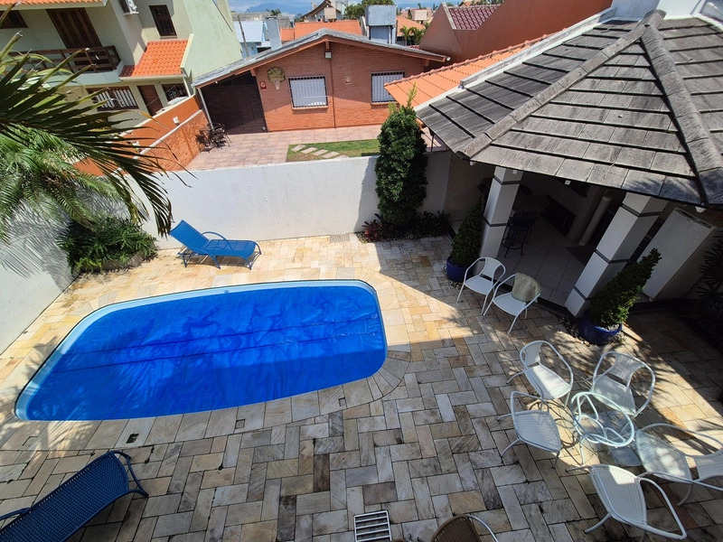 CASA COM AMPLO ESPAÇO GOURMET E PÁTIO COM PISCINA: 28ª foto da galeria de imagens do imóvel