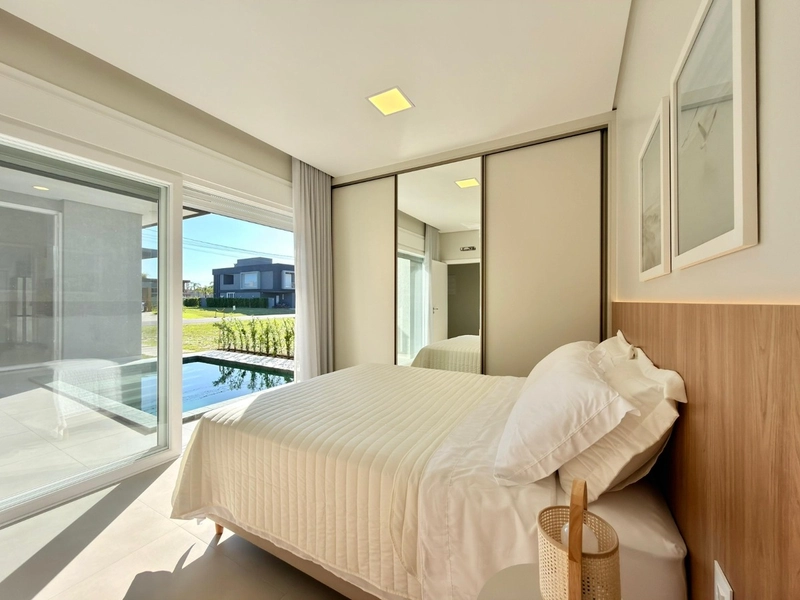 CASA COM 04 SUÍTES, MOBILIADA E COM LAZER INTEGRADO: 28ª foto da galeria de imagens do imóvel