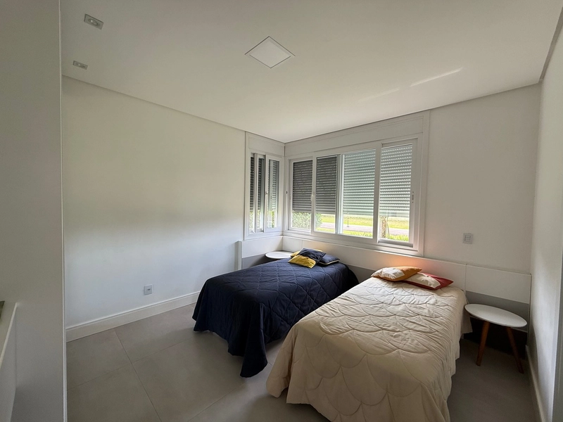 CASA DE ALTO PADRÃO COM 05 SUÍTES: 14ª foto da galeria de imagens do imóvel