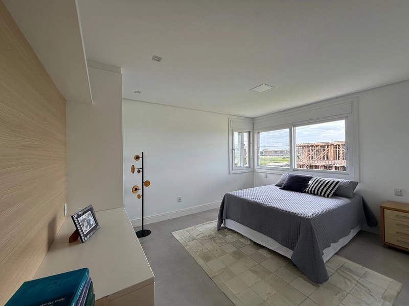 CASA DE ALTO PADRÃO COM 05 SUÍTES: 27ª foto da galeria de imagens do imóvel