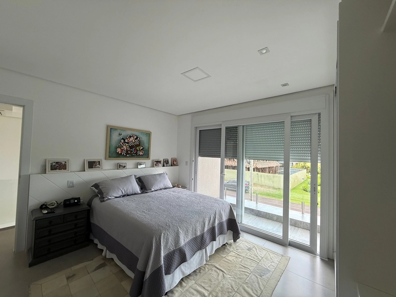 CASA DE ALTO PADRÃO COM 05 SUÍTES: 20ª foto da galeria de imagens do imóvel