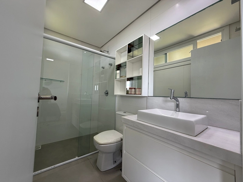 CASA DE ALTO PADRÃO COM 05 SUÍTES: 31ª foto da galeria de imagens do imóvel