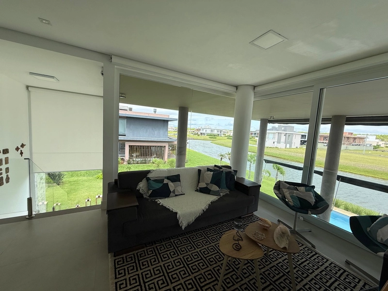 CASA DE ALTO PADRÃO COM 05 SUÍTES: 18ª foto da galeria de imagens do imóvel