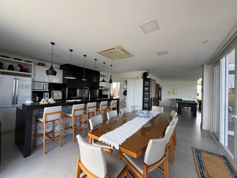 CASA DE ALTO PADRÃO COM 05 SUÍTES: 9ª foto da galeria de imagens do imóvel