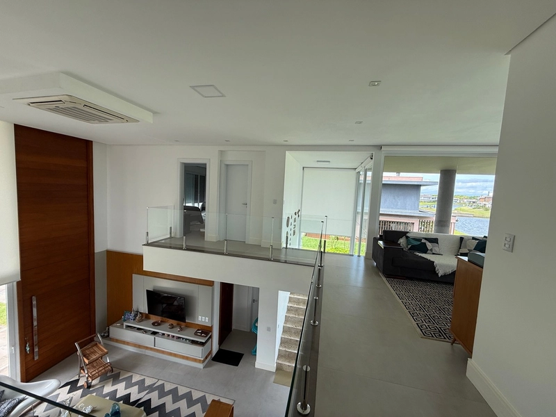 CASA DE ALTO PADRÃO COM 05 SUÍTES: 17ª foto da galeria de imagens do imóvel