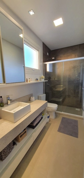 Casa com 05 suítes em Cond. Fechado.: 14ª foto da galeria de imagens do imóvel