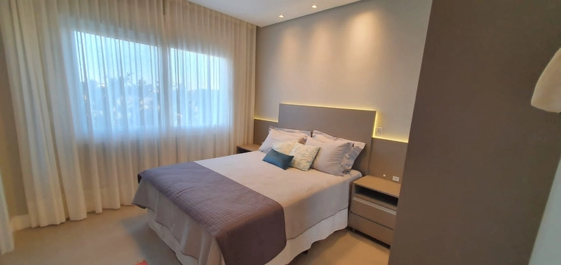 Casa com 05 suítes em Cond. Fechado.: 8ª foto da galeria de imagens do imóvel