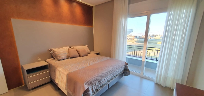 Casa com 05 suítes em Cond. Fechado.: 10ª foto da galeria de imagens do imóvel