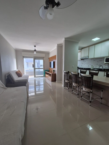 APARTAMENTO REFORMADO COM LIVING AMPLO E INFRAESTRUTURA COMPLETA: 3ª foto da galeria de imagens do imóvel