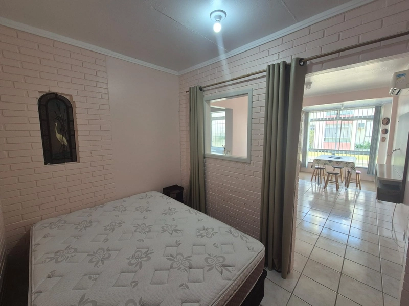 PRATICIDADE E CONFORTO EM CAPÃO NOVO: 5ª foto da galeria de imagens do imóvel