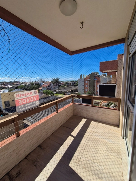 APARTAMENTO COM SACADA E CHURRASQUEIRA PERTINHO DO MAR: 17ª foto da galeria de imagens do imóvel