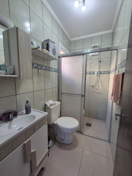 APARTAMENTO MOBILIADO COM SACADA E EXCELENTE POSIÇÃO SOLAR: 9ª foto da galeria de imagens do imóvel