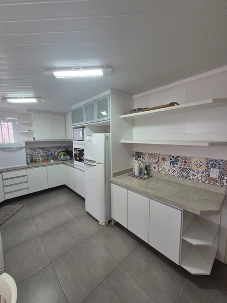 CASA COM ÁREA GOURMET INTEGRADA E PÁTIO COM PISCINA: 12ª foto da galeria de imagens do imóvel