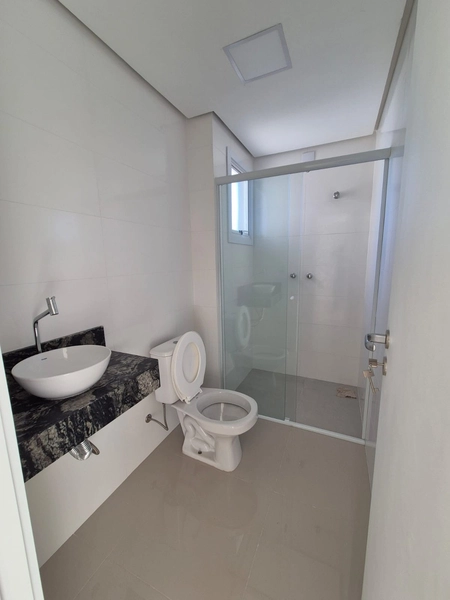 SOBRADO NOVO COM 2 suítes E  AMPLO PÁTIO PRIVATIVO: 6ª foto da galeria de imagens do imóvel