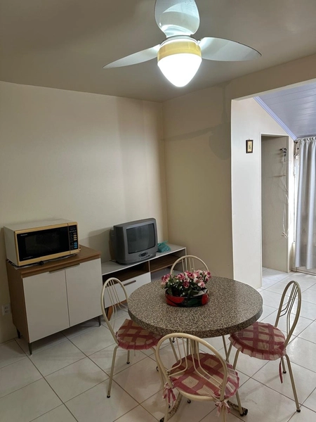 APARTAMENTO COM VISTA PARA O MAR: 2ª foto da galeria de imagens do imóvel