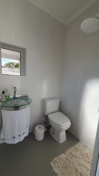 Excelente Casa 02 dormitórios!: 3ª foto da galeria de imagens do imóvel