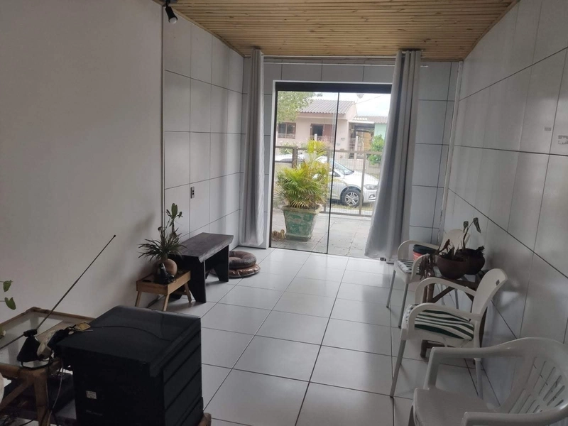 Casa 03 dormitórios!: 4ª foto da galeria de imagens do imóvel